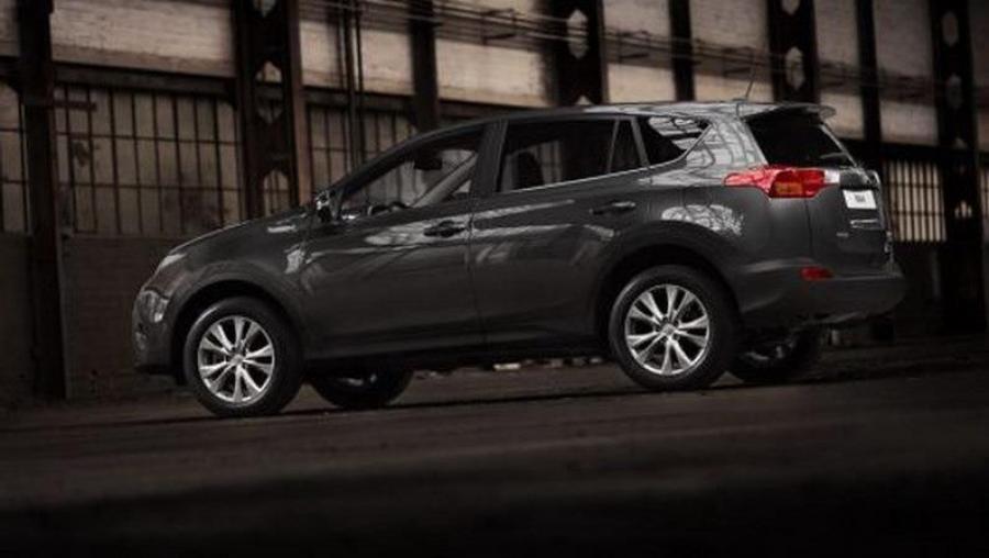  Toyota RAV4 2014 года  (фото 9 из 11)